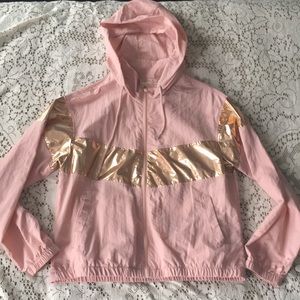 Golden metalic windbreaker